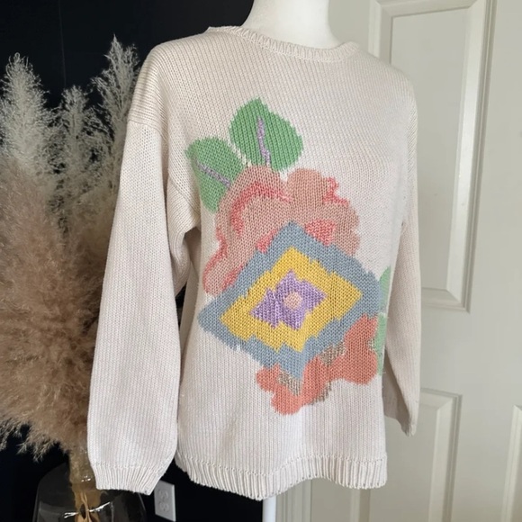 Vintage Hand Loomed Floral Sweater 
size Medium - Picture 3 of 12